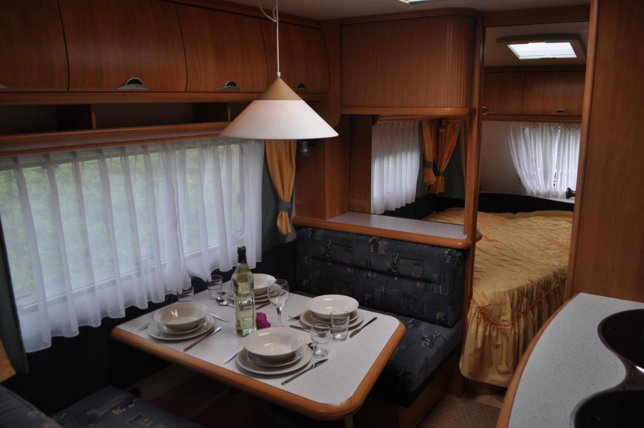 Nowoczesne Przyczepy Kempingowe Royal-camp Campsite *