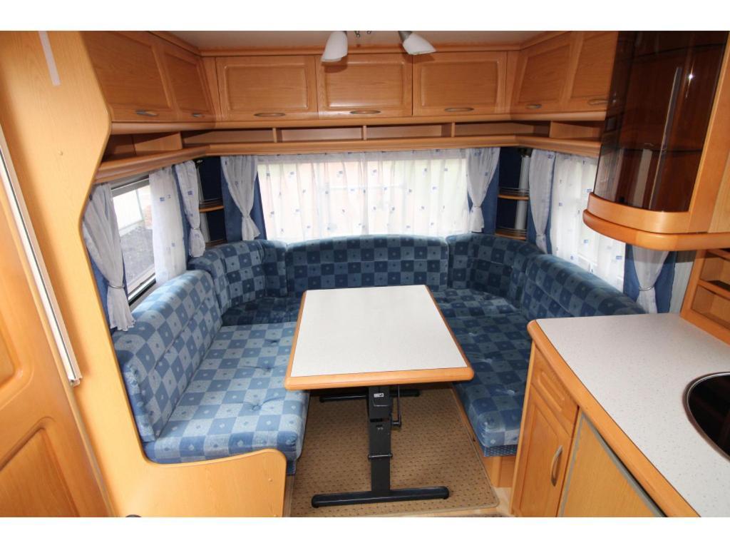 Nowoczesne Przyczepy Kempingowe Royal-camp * Chalupy