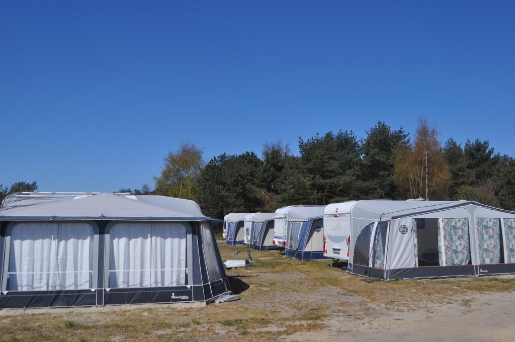 Nowoczesne Przyczepy Kempingowe Royal-camp Campsite