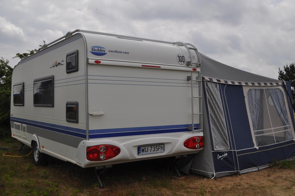 Nowoczesne Przyczepy Kempingowe Royal-camp Chalupy